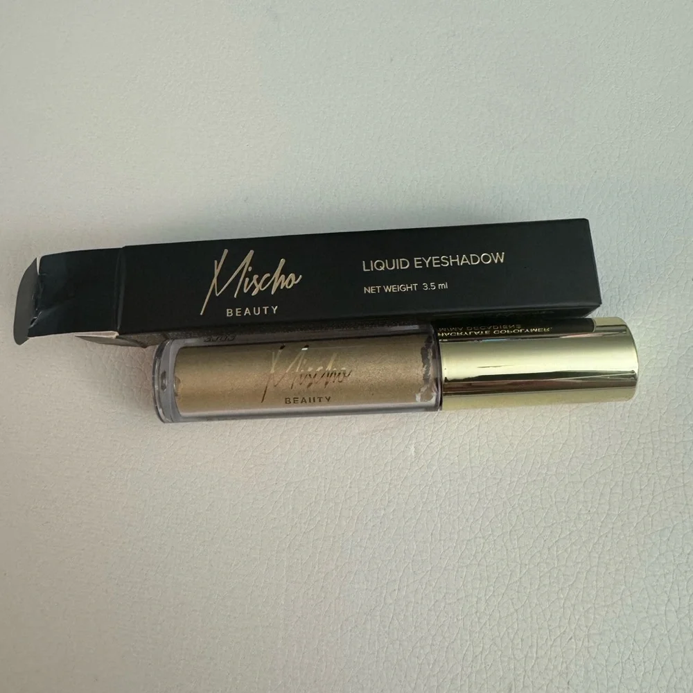 Mischa Beauty liquid eyeshadow